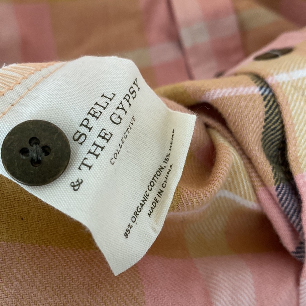 Spell & the Gypsy Maverick long-sleeve flannel button down. Never worn brand new - Picture 6 of 7